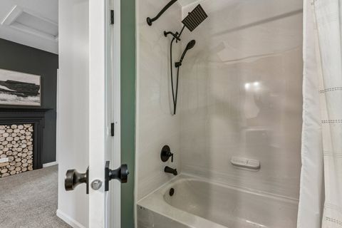 Tiny photo for 205 Green Mountain Drive, Bolingbrook, IL 60440 (MLS # 12626030)