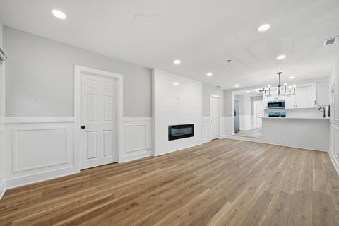 Tiny photo for 8903 Central Avenue, Oak Lawn, IL 60453 (MLS # 12552103)