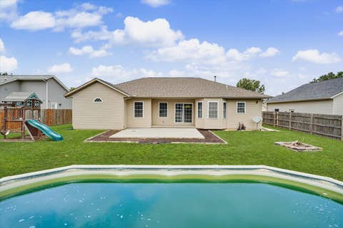 Tiny photo for 1203 EDGEVIEW Drive, Mahomet, IL 61853 (MLS # 12707079)