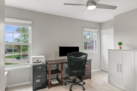 Tiny photo for 995 Georgetowne Lane, Barrington, IL 60010 (MLS # 12620465)