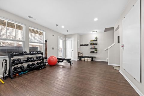 Tiny photo for 906 Coletta Circle, Naperville, IL 60563 (MLS # 12576609)