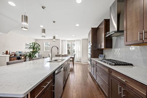 Tiny photo for 906 Coletta Circle, Naperville, IL 60563 (MLS # 12576609)