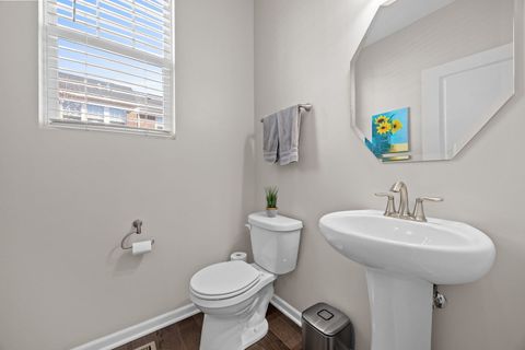 Tiny photo for 906 Coletta Circle, Naperville, IL 60563 (MLS # 12576609)