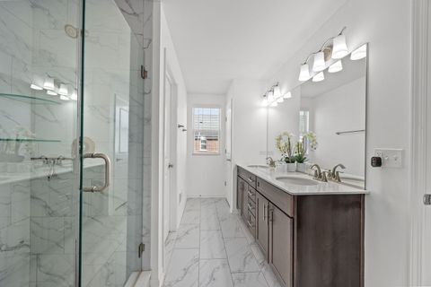 Tiny photo for 906 Coletta Circle, Naperville, IL 60563 (MLS # 12576609)