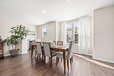 Tiny photo for 906 Coletta Circle, Naperville, IL 60563 (MLS # 12576609)