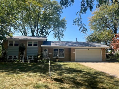 Photo of 609 Bethel Drive, Joliet, IL 60435 (MLS # 12475678)