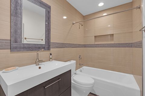 Tiny photo for 9382 Landings Lane #K307, Des Plaines, IL 60016 (MLS # 12681675)
