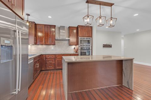 Tiny photo for 9382 Landings Lane #K307, Des Plaines, IL 60016 (MLS # 12681675)