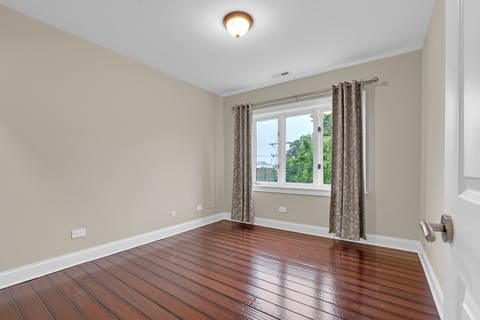 Tiny photo for 9382 Landings Lane #K307, Des Plaines, IL 60016 (MLS # 12681675)