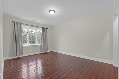Tiny photo for 9382 Landings Lane #K307, Des Plaines, IL 60016 (MLS # 12681675)