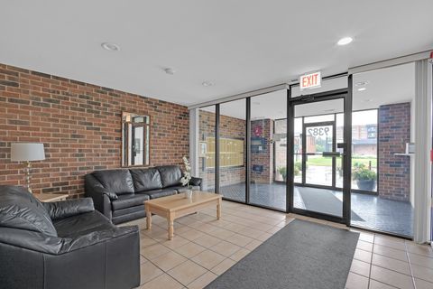 Tiny photo for 9382 Landings Lane #K307, Des Plaines, IL 60016 (MLS # 12681675)