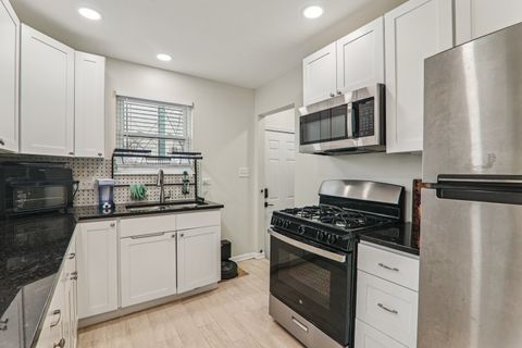 Tiny photo for 502 N Smith Street, Palatine, IL 60067 (MLS # 12626361)