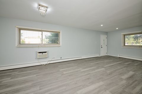 Tiny photo for 1320 Lore Lane #101A, Lombard, IL 60148 (MLS # 12503289)