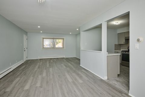 Tiny photo for 1320 Lore Lane #101A, Lombard, IL 60148 (MLS # 12503289)