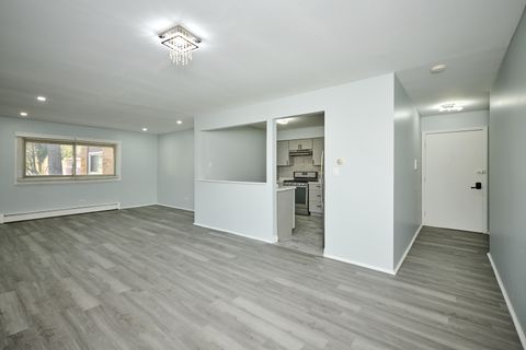 Tiny photo for 1320 Lore Lane #101A, Lombard, IL 60148 (MLS # 12503289)