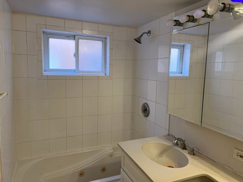 Tiny photo for 4602 RIVER Road #B3, Schiller Park, IL 60176 (MLS # 12576547)