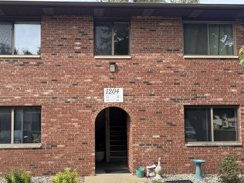 Photo of 1204 DEAN Drive #5, Urbana, IL 61802 (MLS # 12756299)