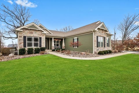 Photo of 2503 Justen Farm Lane, Ringwood, IL 60072 (MLS # 12478350)