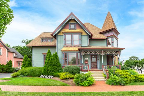 302 S Main Street Algonquin IL 60102