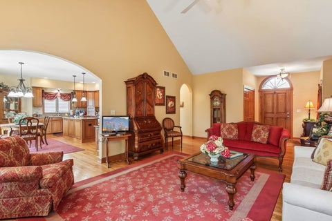Tiny photo for 408 Sudbury Circle, Oswego, IL 60543 (MLS # 12765095)