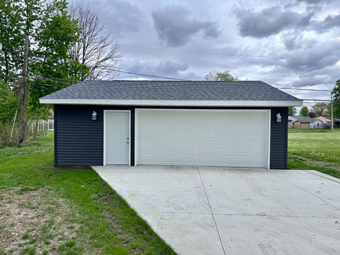 Tiny photo for 1210 Douglas Drive, Sterling, IL 61081 (MLS # 12635583)