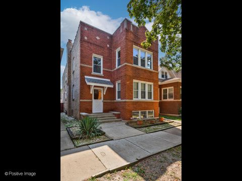 5453 W Dakin Avenue Chicago IL 60641