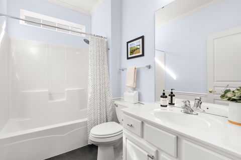 Tiny photo for 13497 Wildwood Lane, Huntley, IL 60142 (MLS # 12597087)