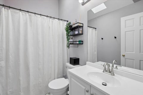Tiny photo for 1107 Manchester Circle, Grayslake, IL 60030 (MLS # 12781876)