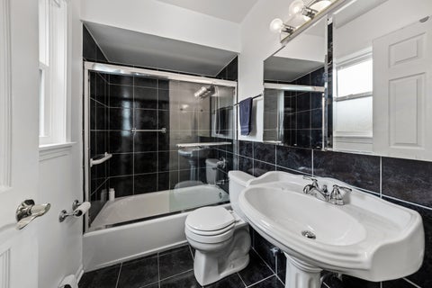 Tiny photo for 1536 W Pratt Boulevard #3D, Chicago, IL 60626 (MLS # 12764357)
