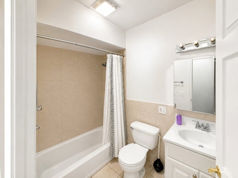 Tiny photo for 1536 W Pratt Boulevard #3D, Chicago, IL 60626 (MLS # 12764357)