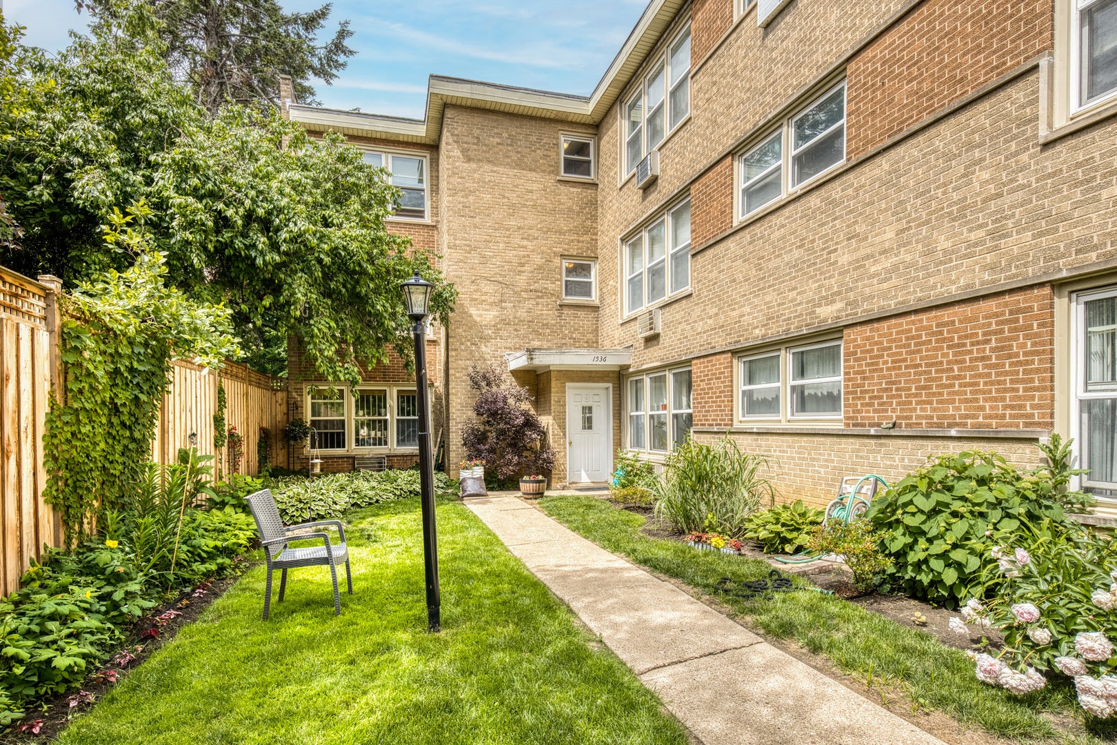 1536 W Pratt Boulevard 3D