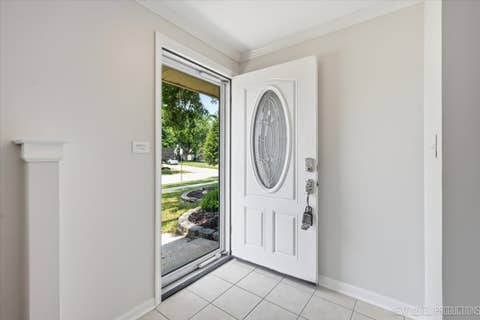 Tiny photo for 817 Stamford Court, Schaumburg, IL 60193 (MLS # 12715491)