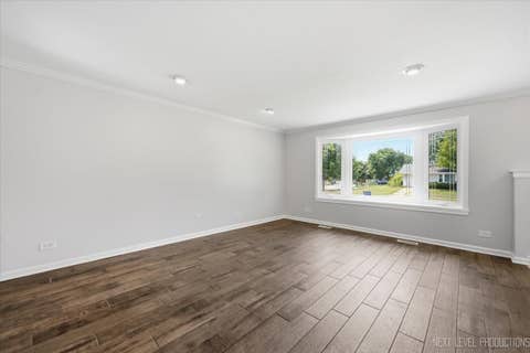 Tiny photo for 817 Stamford Court, Schaumburg, IL 60193 (MLS # 12715491)