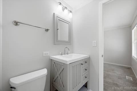 Tiny photo for 817 Stamford Court, Schaumburg, IL 60193 (MLS # 12715491)