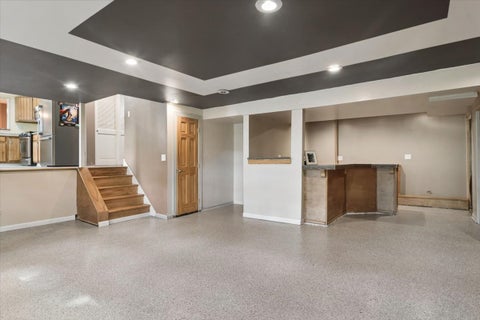 Tiny photo for 211 W Pickwick Road, Arlington Heights, IL 60005 (MLS # 12765825)