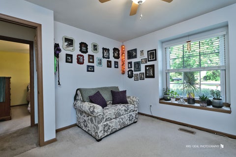 Tiny photo for 1525 Southport Court, Zion, IL 60099 (MLS # 12723647)