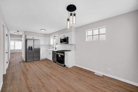 Tiny photo for 2250 E 92nd Place, Chicago, IL 60617 (MLS # 12564789)