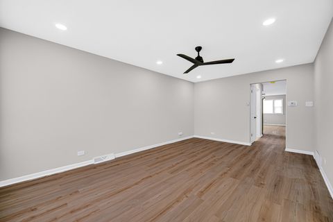 Tiny photo for 2250 E 92nd Place, Chicago, IL 60617 (MLS # 12564789)