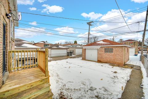 Tiny photo for 2250 E 92nd Place, Chicago, IL 60617 (MLS # 12564789)