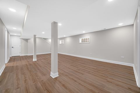 Tiny photo for 2250 E 92nd Place, Chicago, IL 60617 (MLS # 12564789)