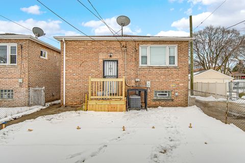 Tiny photo for 2250 E 92nd Place, Chicago, IL 60617 (MLS # 12564789)