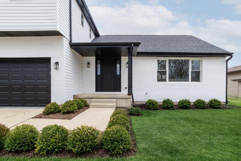 Tiny photo for 530 Cumberland Trail, Elgin, IL 60123 (MLS # 12722388)