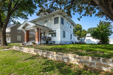 Tiny photo for 1718 N Marquette Street, Davenport, IA 52804 (MLS # 12756881)