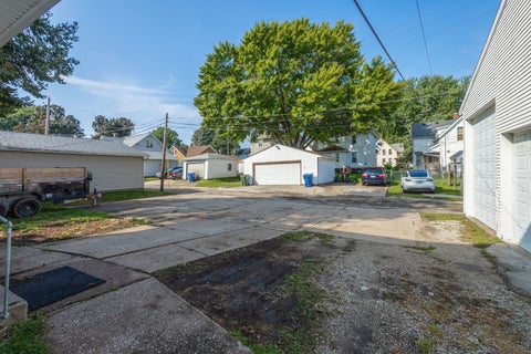 Tiny photo for 1718 N Marquette Street, Davenport, IA 52804 (MLS # 12756881)