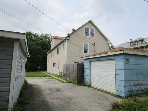 Tiny photo for 4129 Elm Avenue, Lyons, IL 60534 (MLS # 12745808)