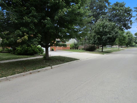 Tiny photo for 4129 Elm Avenue, Lyons, IL 60534 (MLS # 12745808)