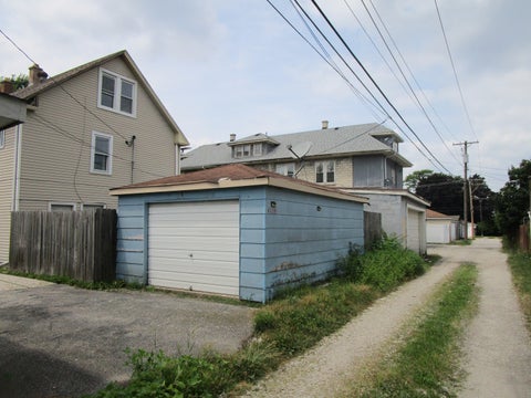 Tiny photo for 4129 Elm Avenue, Lyons, IL 60534 (MLS # 12745808)