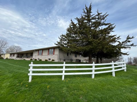 Tiny photo for 1233 47th Ave Court #16, East Moline, IL 61244 (MLS # 12619114)