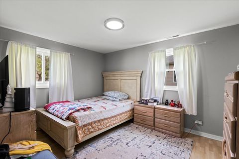 Tiny photo for Schaumburg, IL 60193 (MLS # 12656752)