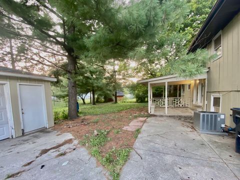 Tiny photo for 16428 Wabash Avenue, South Holland, IL 60473 (MLS # 12508277)